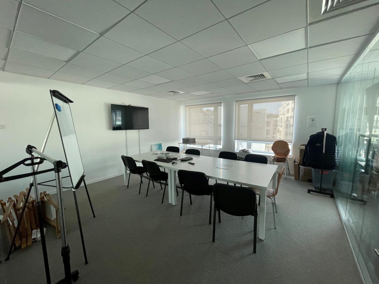 Bureau Paris 1223m² Location bureau Paris OLBUR2425334 0